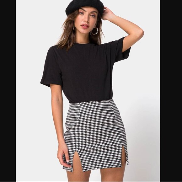 Motel - Zida Houndstooth Mini Skirt - Picture 1 of 4